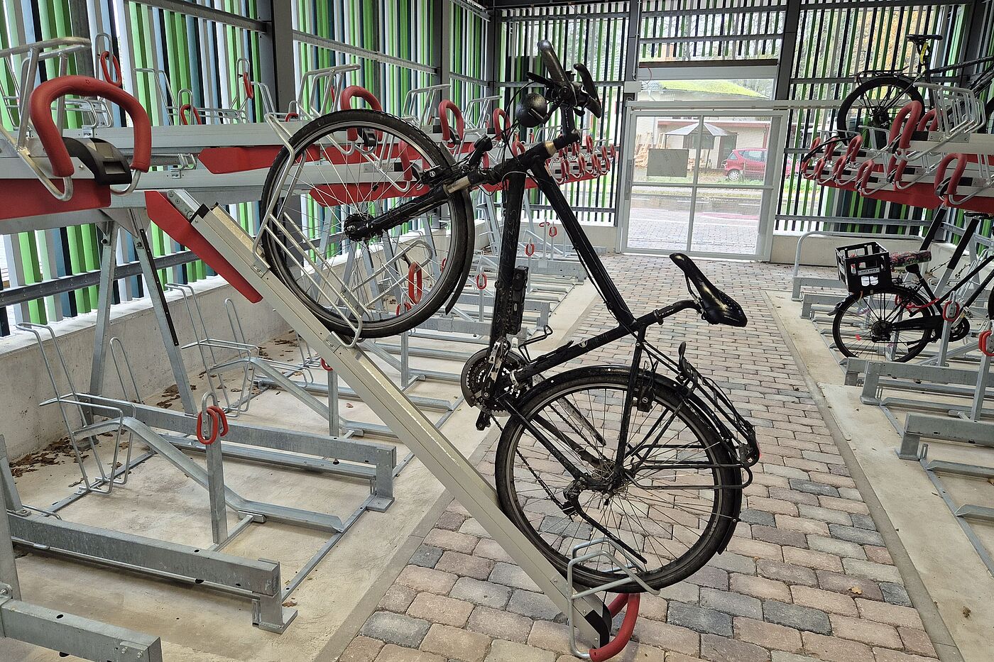 Abstellen im 1. Stock ist nicht ganz einfach