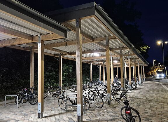 Abstellanlage bei Nacht