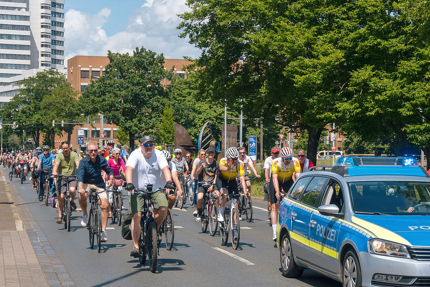 Auf dem Leibnizufer Auf dem Leibnizufer