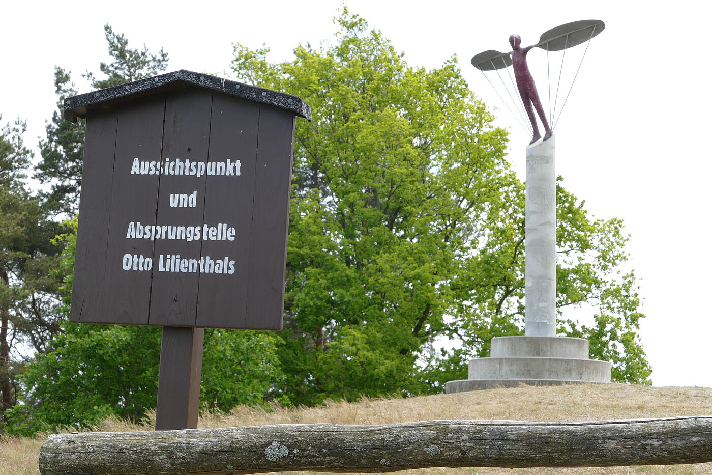 Lilienthal Denkmal, Rhinow