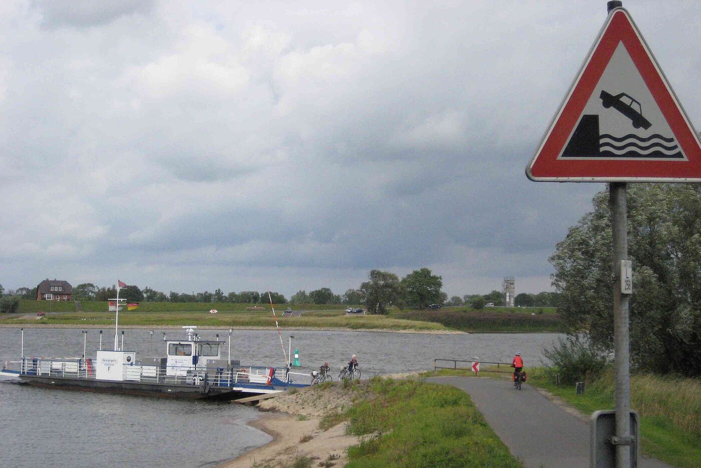 Elbfähre bei Lentzen